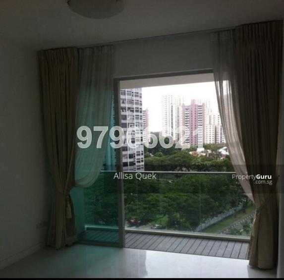 One Amber thumbnail photo